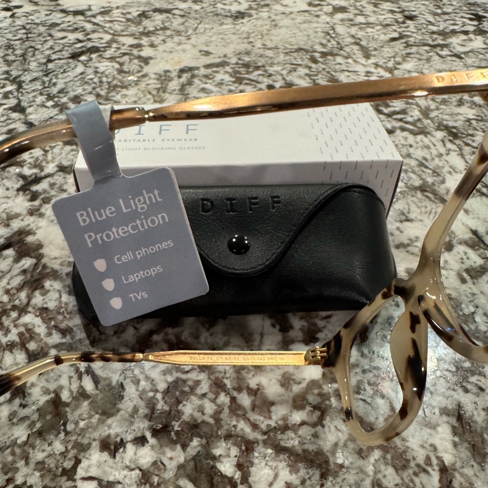 Diff BELLA XS Blue Light Glasses 👓 - Picture 13 of 14